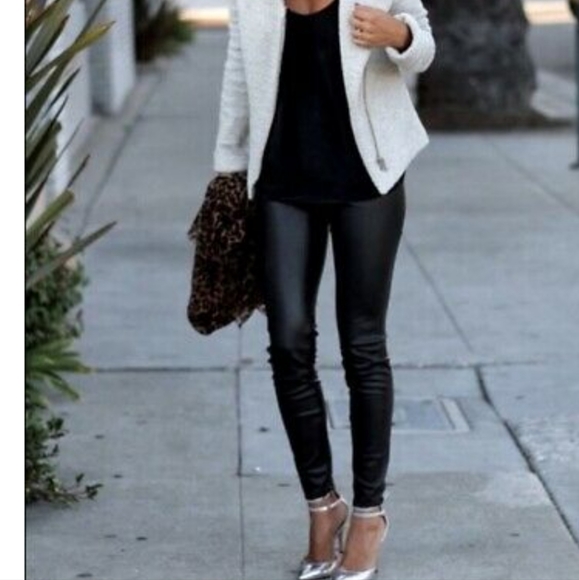 Zara Faux Leather Leggings - Picture 9 of 16